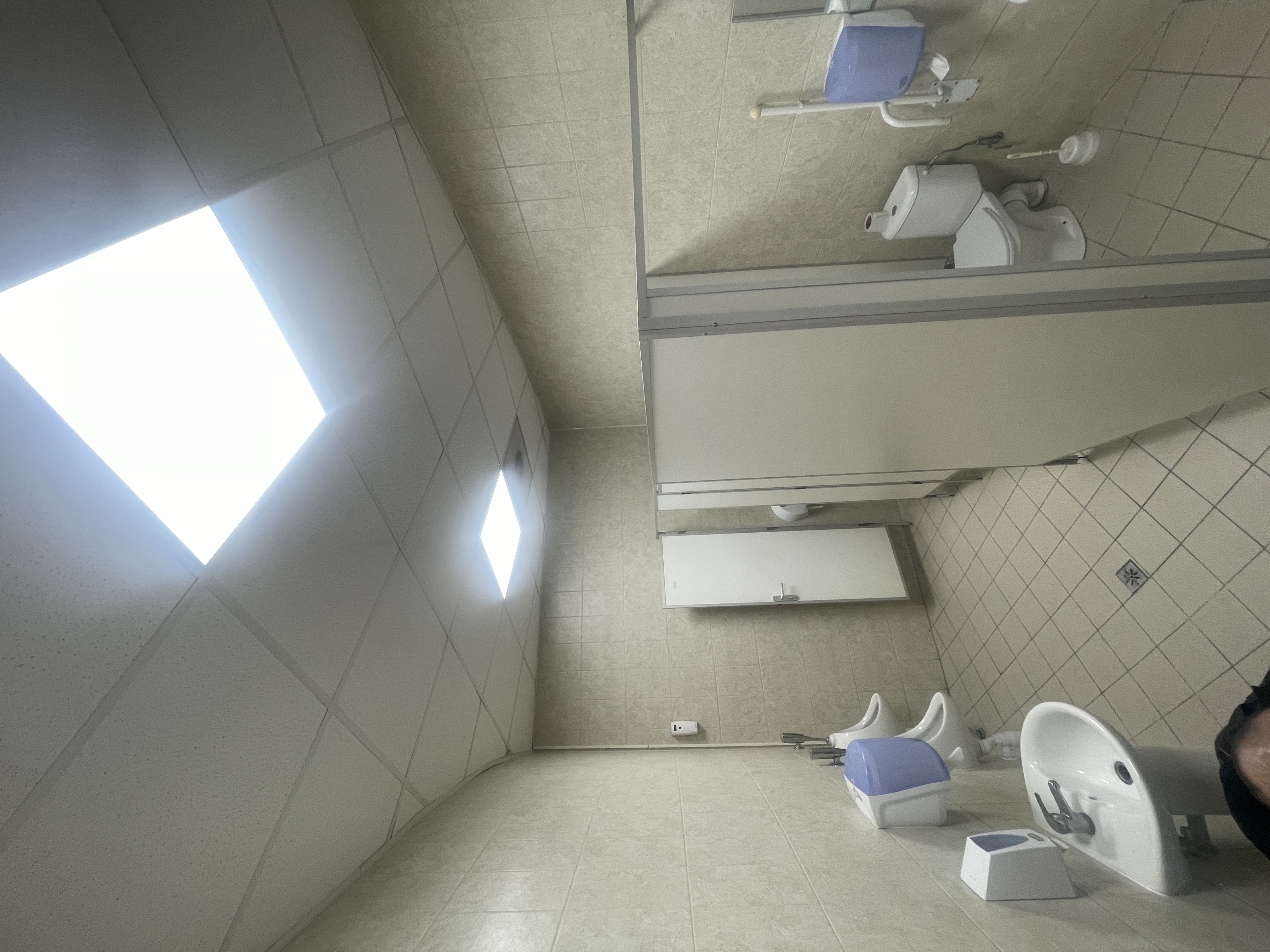 Administracinių WC patalpų būklė prieš renovaciją