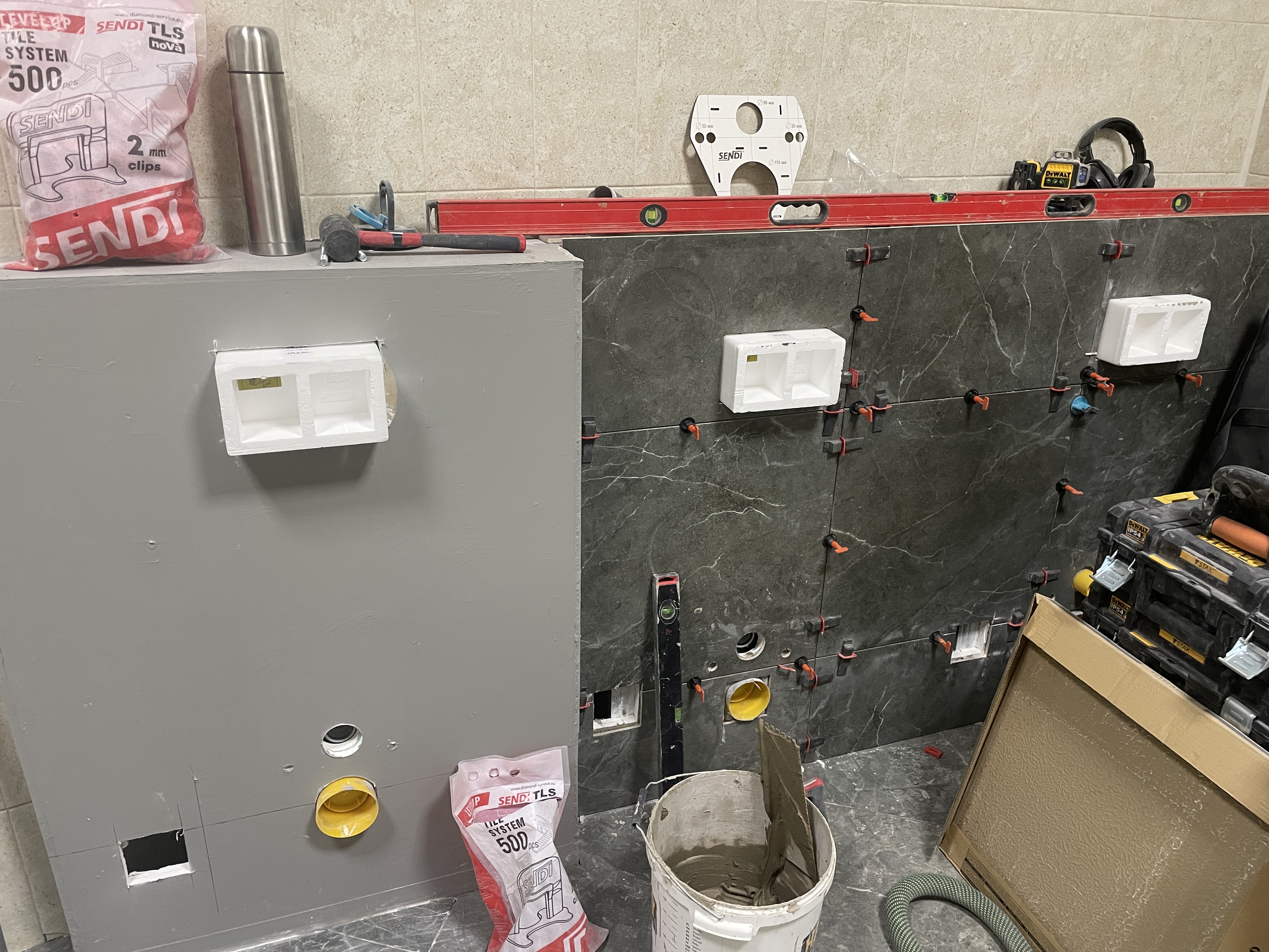 Administracinių WC patalpų renovacijos darbų eiga