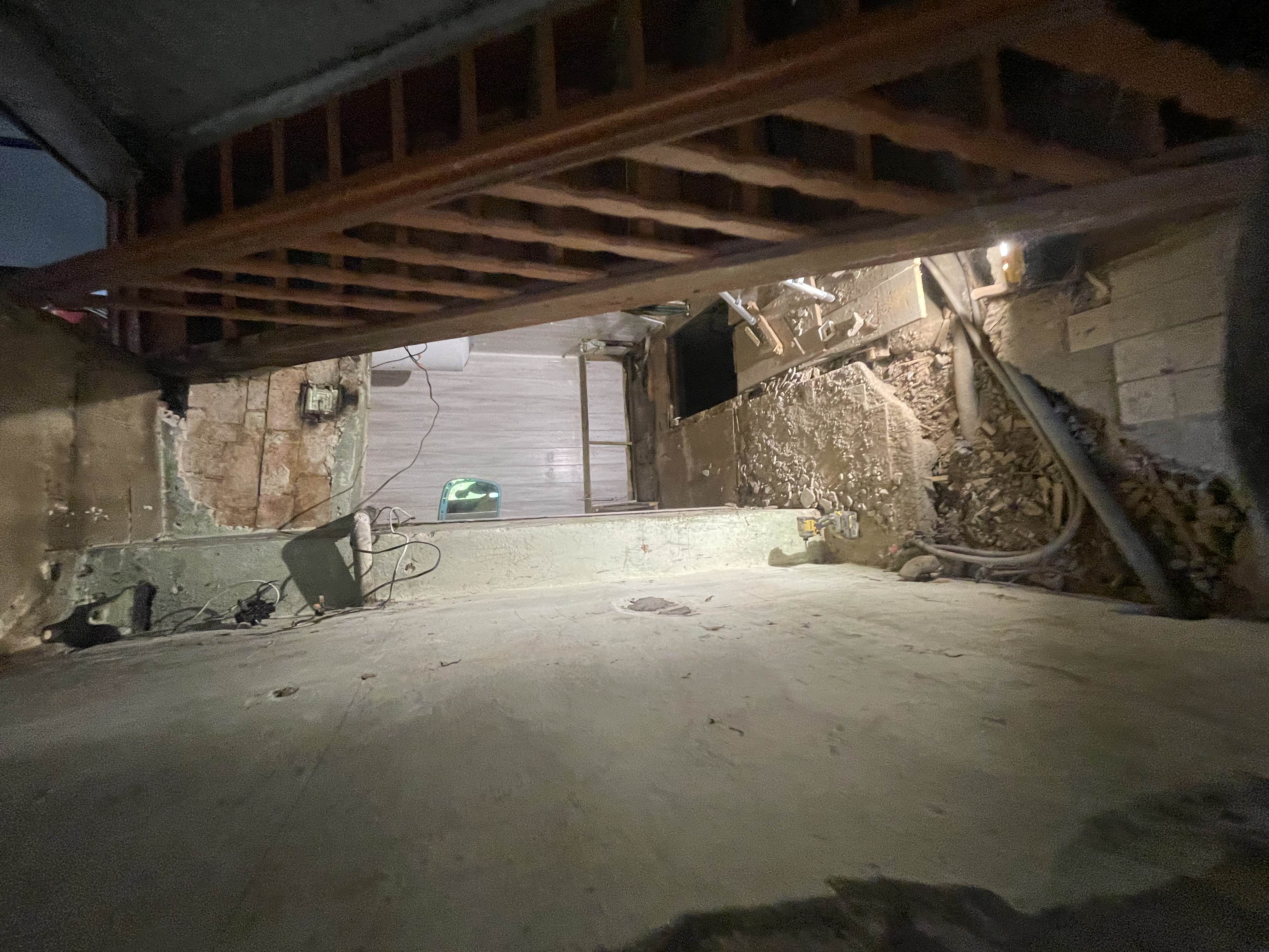 Patalpos prieš renovacijos darbus